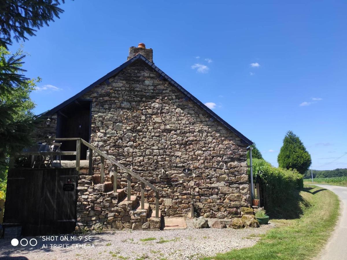 Gite Le Grenier Aux Portes De Broceliande Réminiac Exterior foto